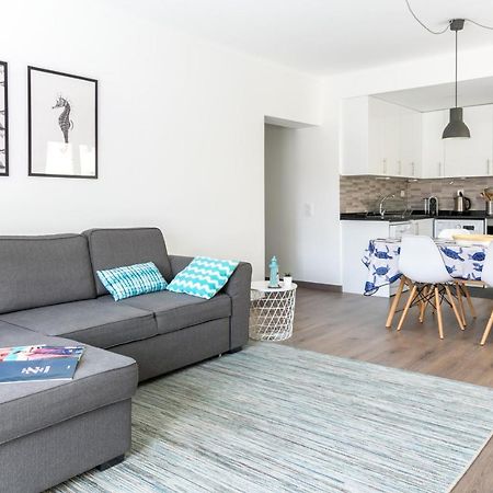 1 Bedroom Beach Apartment With Balcony 2 Min Walk To The Beach! Costa da Caparica Dış mekan fotoğraf
